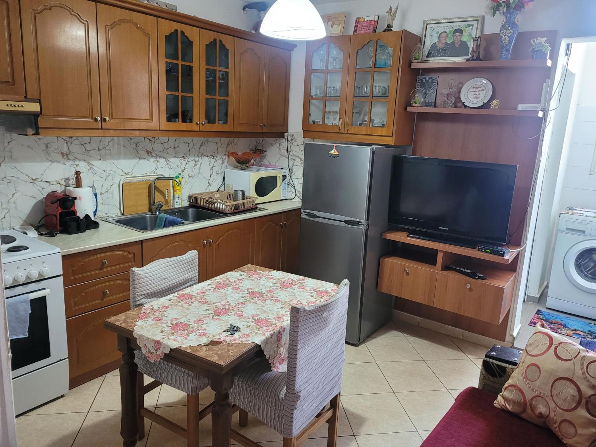 Geri Apartment Ксамил Екстериор снимка