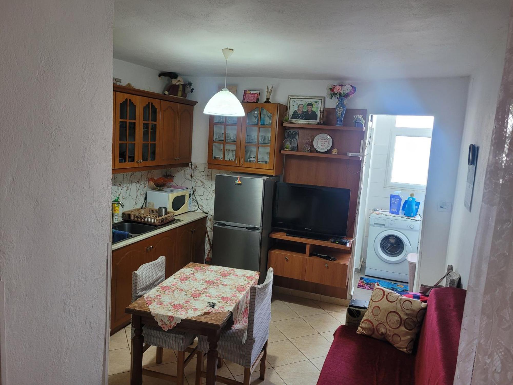 Geri Apartment Ксамил Екстериор снимка